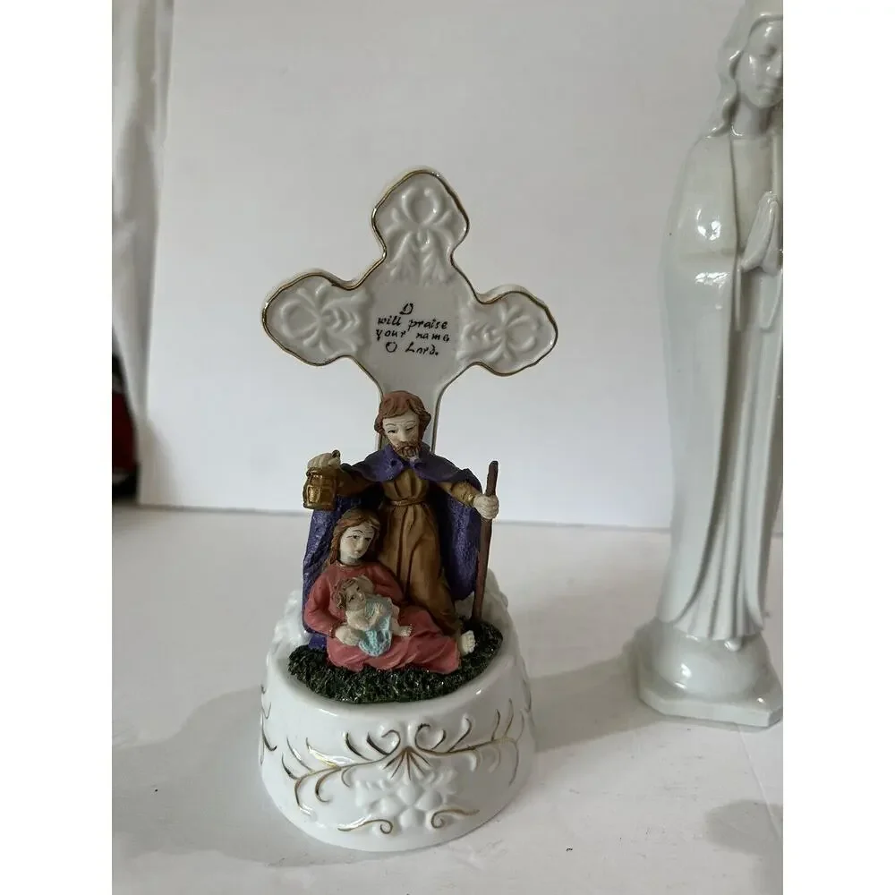 Lot Of 4 Religious Figures Praying Madonna Glazed Pigeons Joseph Mary Jesus READ
